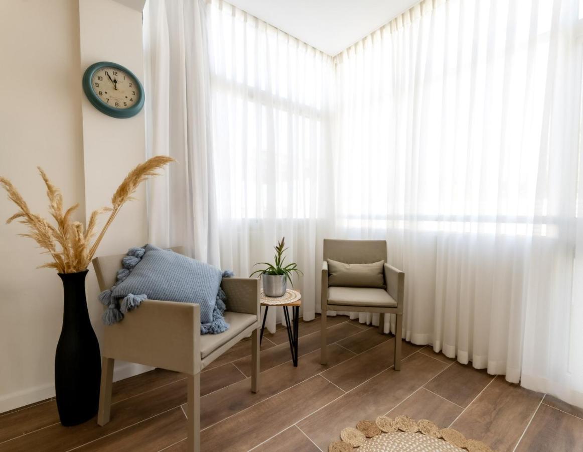 אוסנתה סוויטת בוטיק עם בריכה פרטית Villa Kefar Weradim Kültér fotó